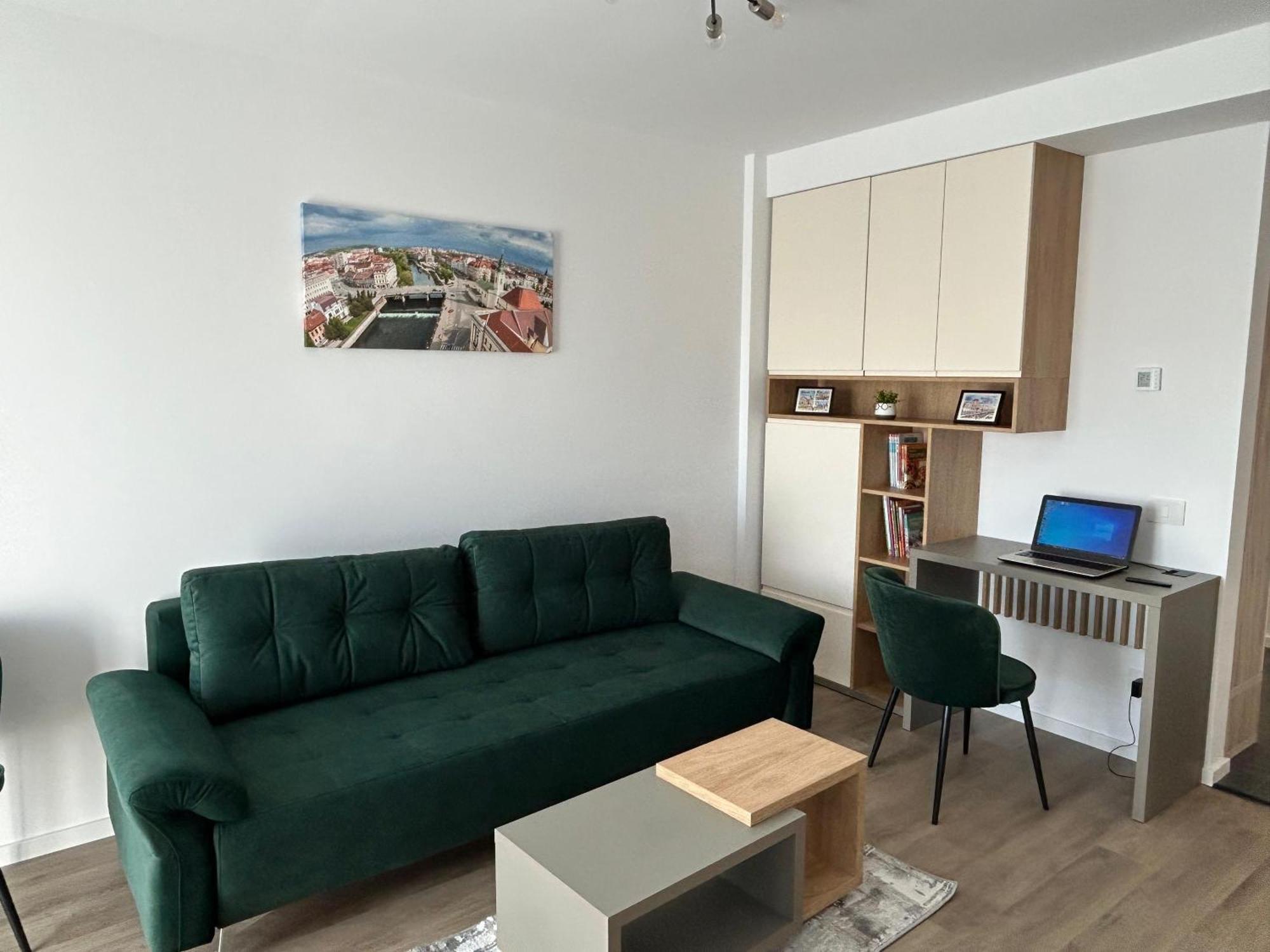 Coquette Studio Central Oradea Luaran gambar
